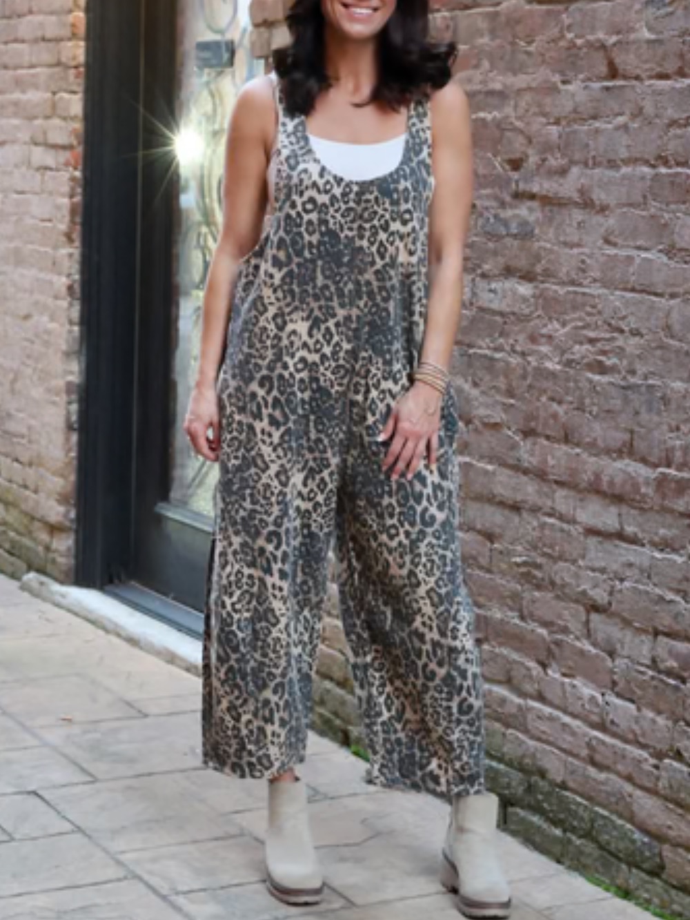 Nwts Easel Leopard Print Wide-Leg Jumpsuit In Neutral Brown And Black